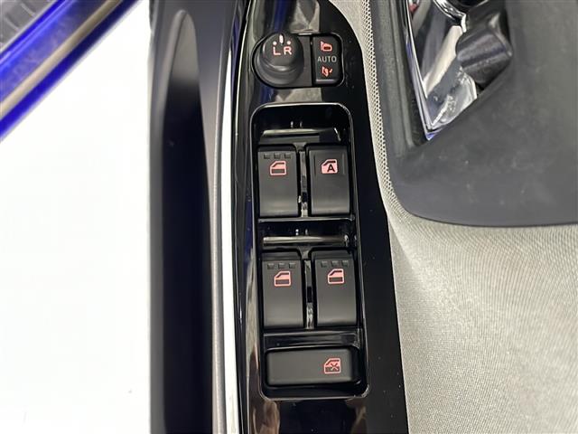 ダイハツ キャスト