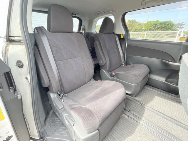 トヨタ エスティマ