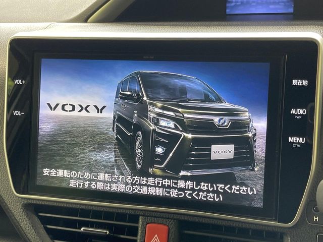 トヨタ ヴォクシー