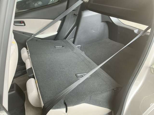 マツダ MAZDA2
