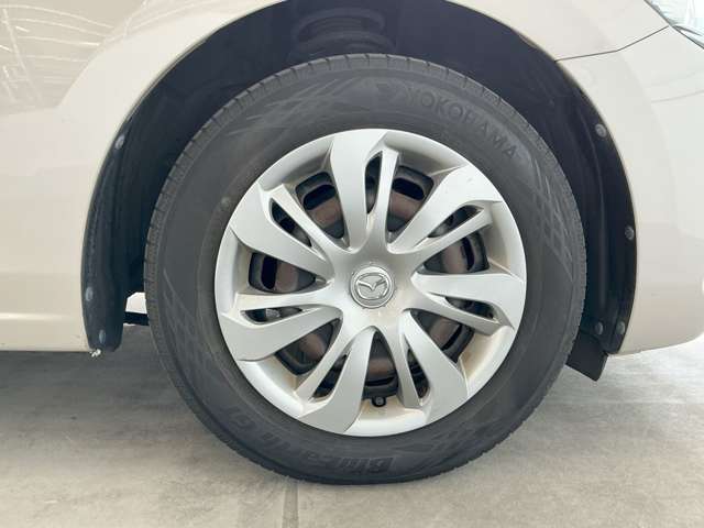マツダ MAZDA2