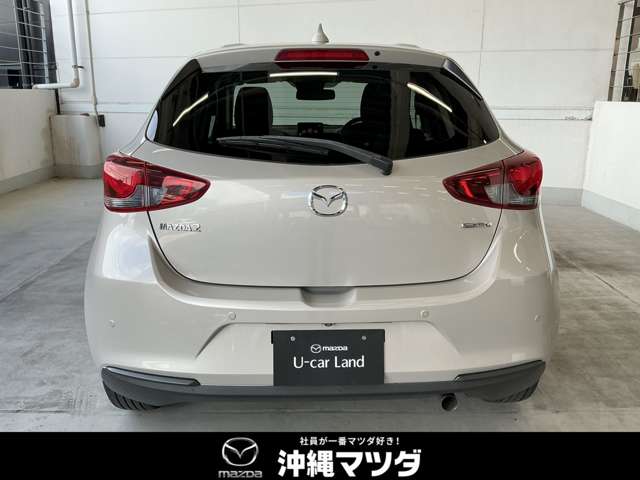 マツダ MAZDA2