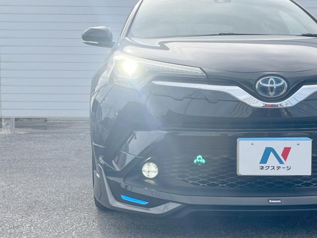 トヨタ C-HR