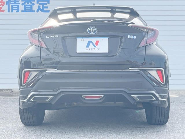 トヨタ C-HR