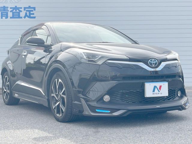 トヨタ C-HR