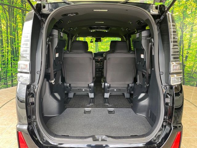 トヨタ ヴォクシー