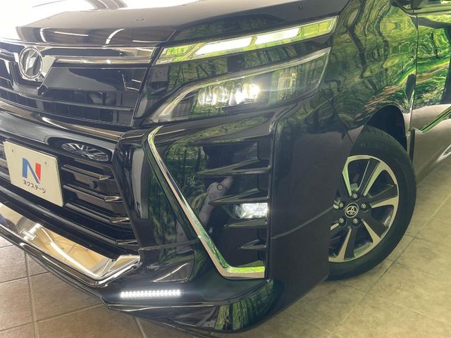 トヨタ ヴォクシー