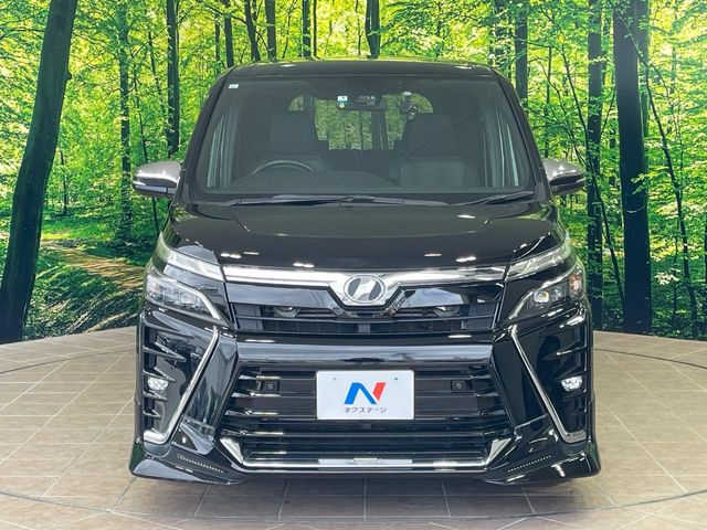 トヨタ ヴォクシー