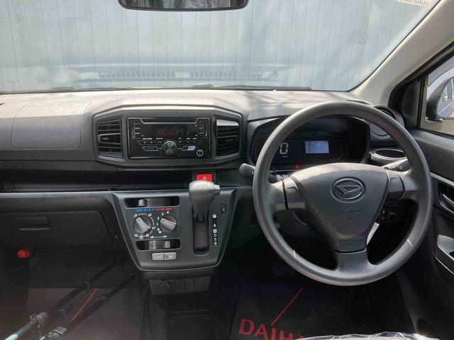 ダイハツ ミライース