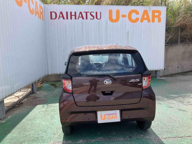 ダイハツ ミライース