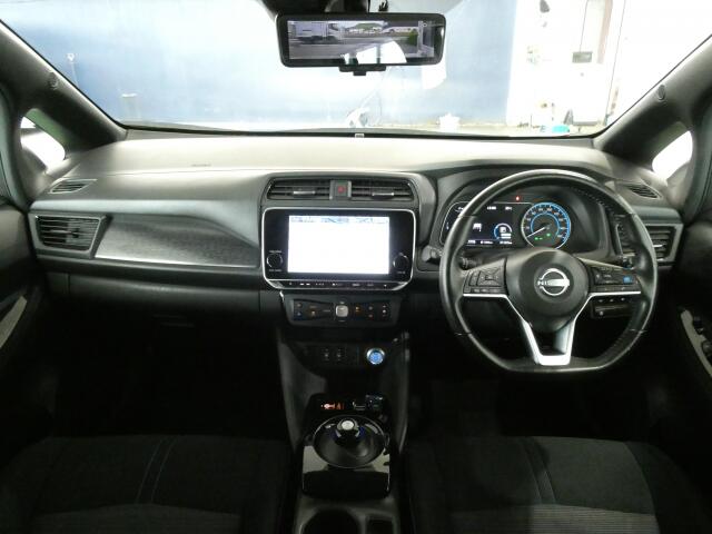 日産 リーフ