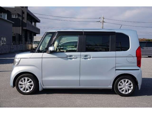 ホンダ N-BOX