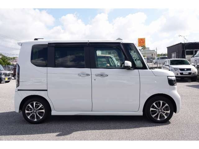 ホンダ N-BOX