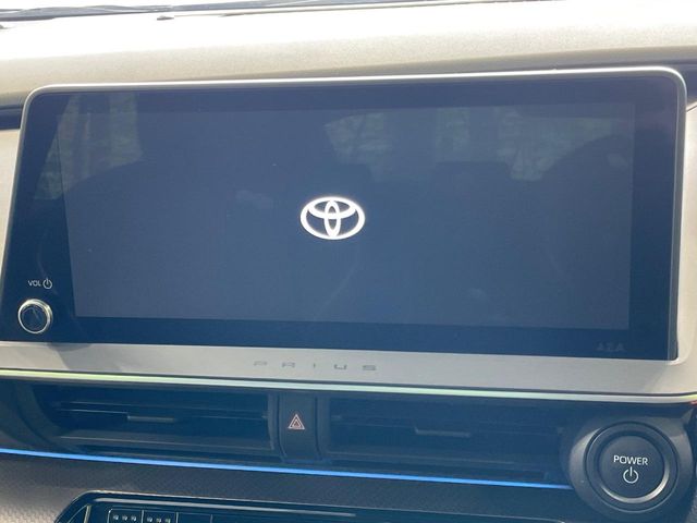 トヨタ プリウス
