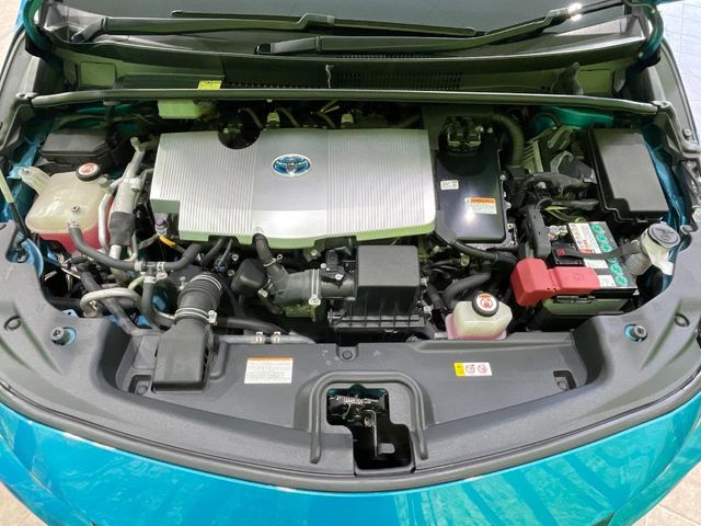 トヨタ プリウスPHV