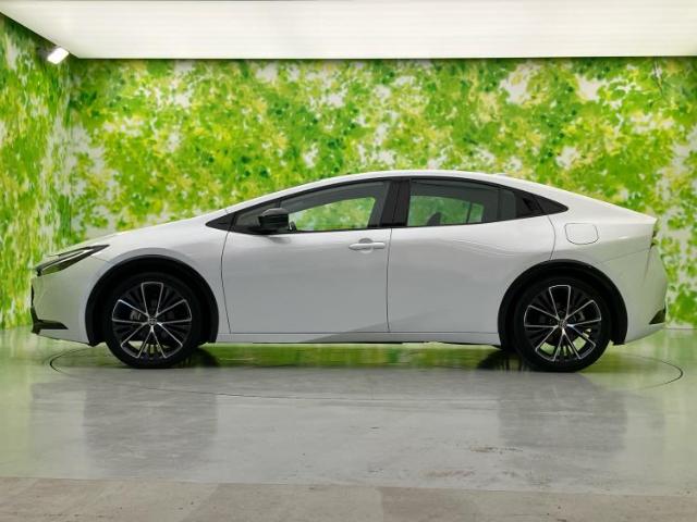 トヨタ プリウス