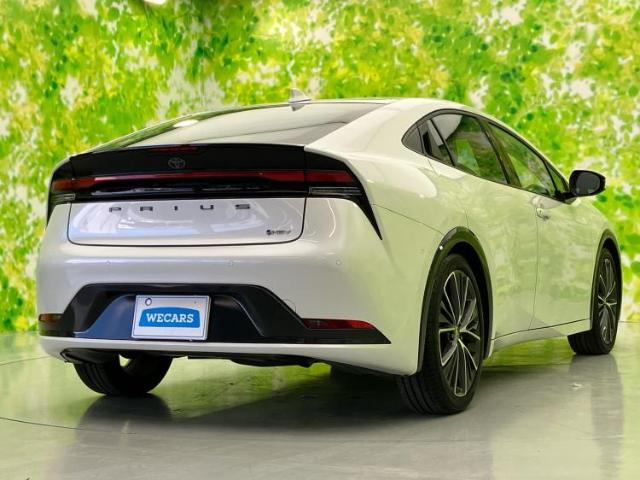 トヨタ プリウス