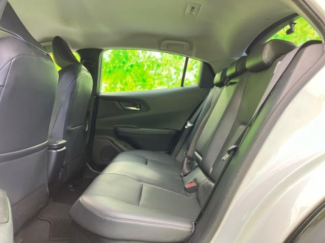 トヨタ プリウス