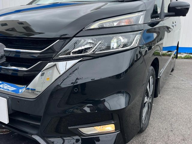 日産 セレナ