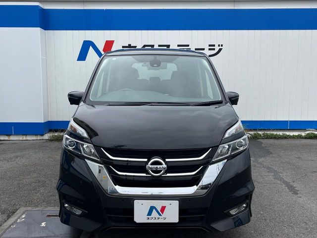 日産 セレナ