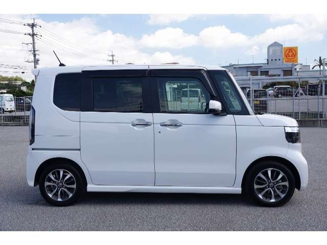 ホンダ N-BOX