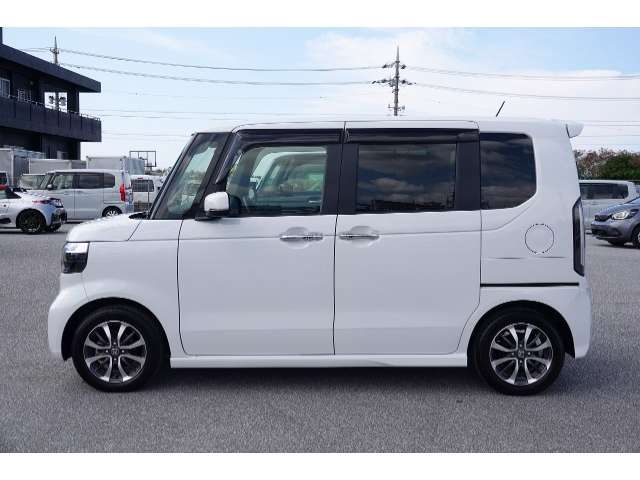 ホンダ N-BOX