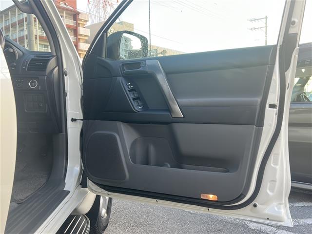 トヨタ ランドクルーザープラド