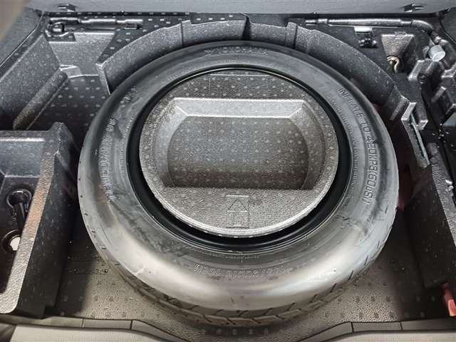 トヨタ C-HR