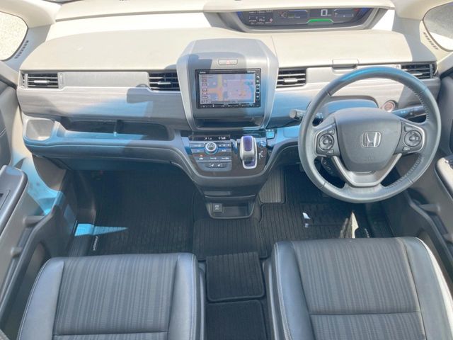 ホンダ フリード+