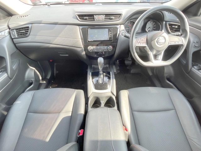 日産 エクストレイル