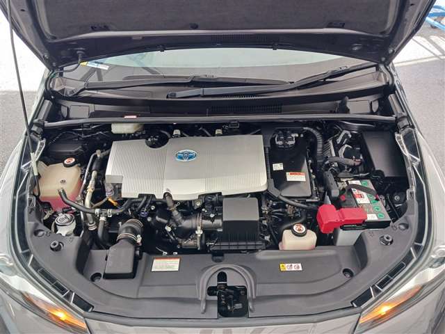 トヨタ プリウス