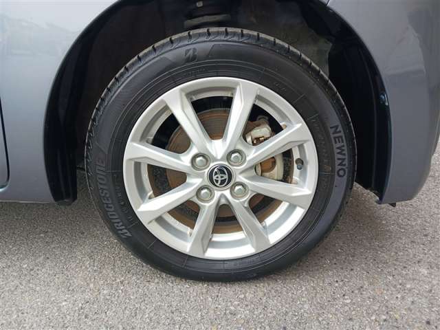 トヨタ ピクシスメガ