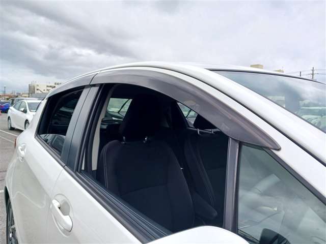 トヨタ ヴィッツ