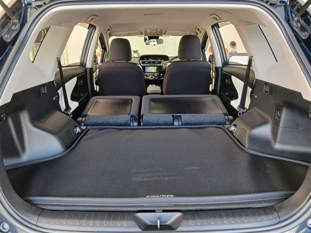 トヨタ プリウスα