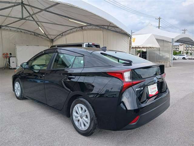 トヨタ プリウス