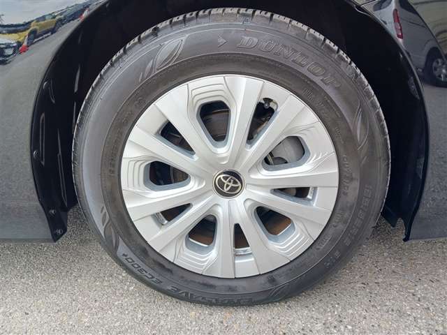 トヨタ プリウス