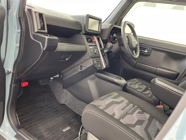 ダイハツ タフト