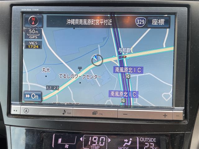 トヨタ プリウスα