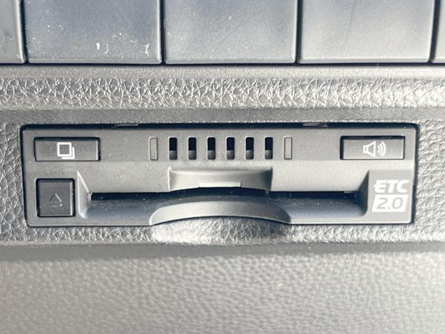 トヨタ カローラスポーツ