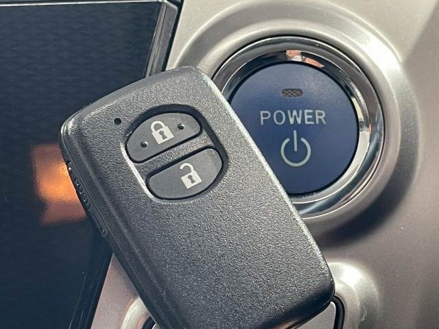 トヨタ プリウスα