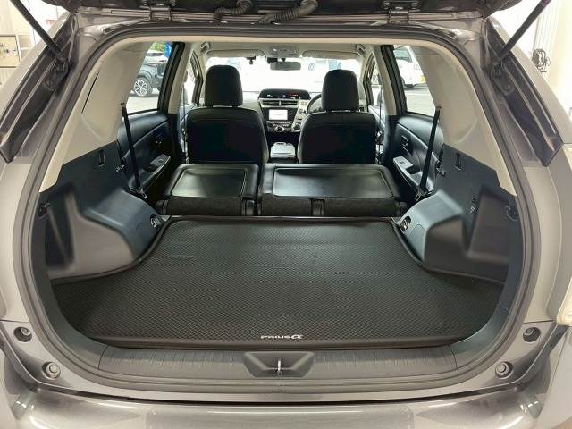 トヨタ プリウスα