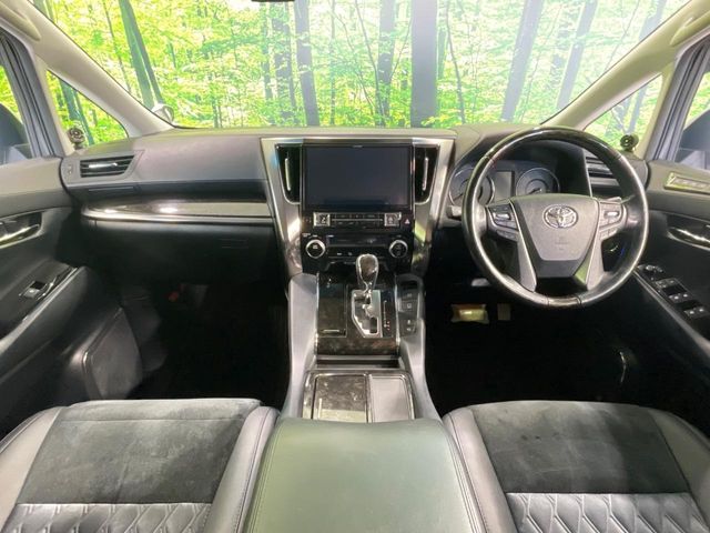 トヨタ ヴェルファイア