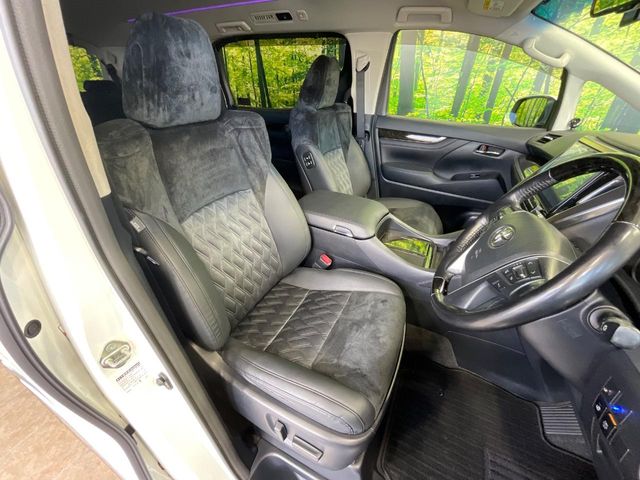 トヨタ ヴェルファイア