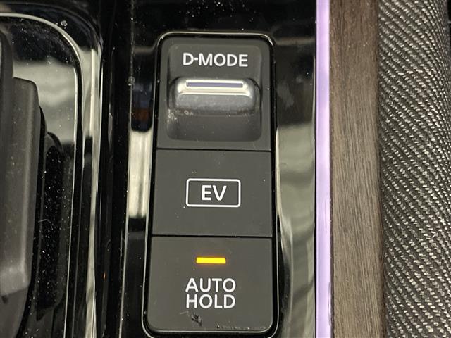 日産 ノートオーラ