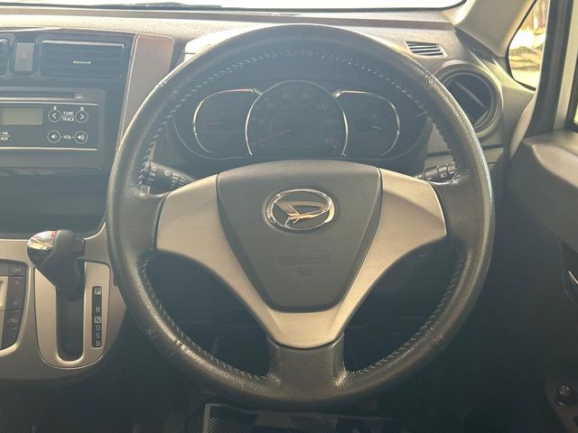 ダイハツ ムーヴ