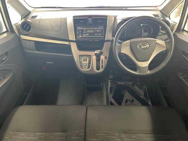 ダイハツ ムーヴ