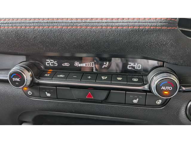 マツダ MAZDA3ファストバック