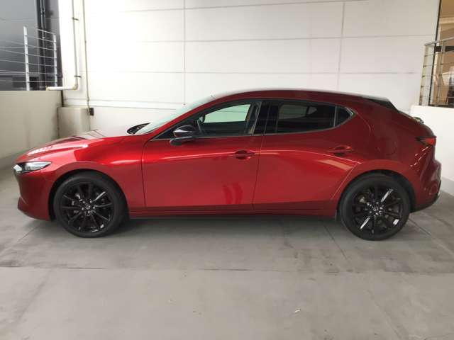 マツダ MAZDA3ファストバック