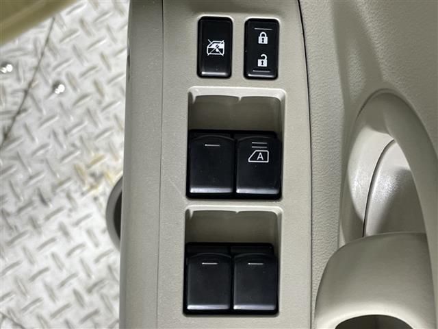 日産 キューブ
