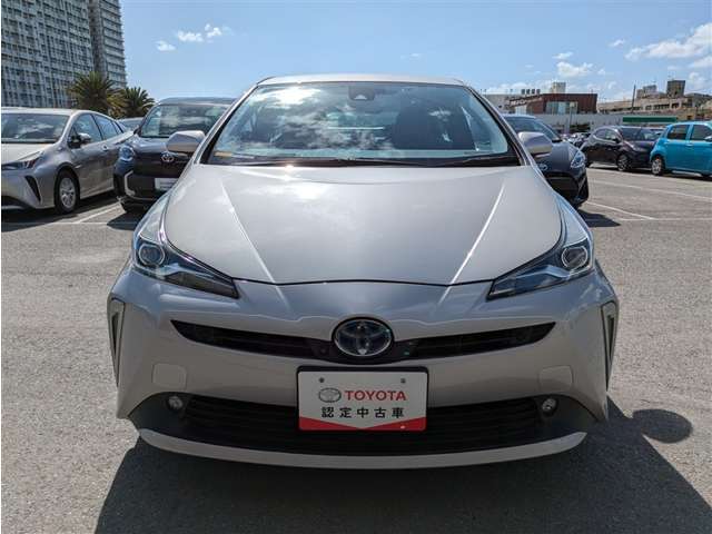 トヨタ プリウス